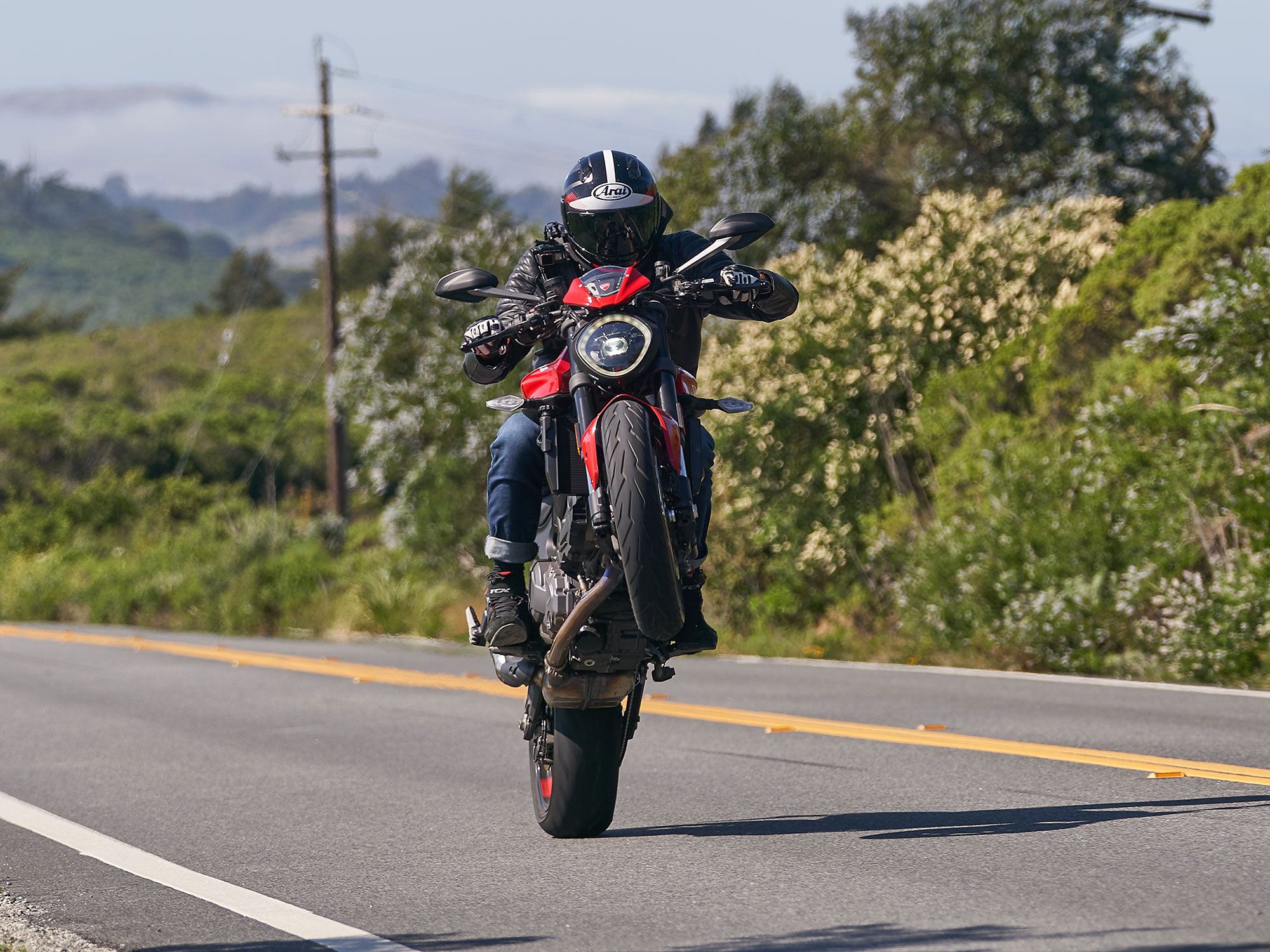 Ducati’s liquid-cooled 937cc packs a good amount of punch for general riding. Adjustable combined engine power and throttle maps let you tailor engine response.