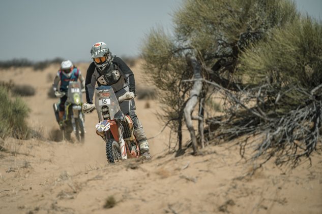 racers at the sonora rally