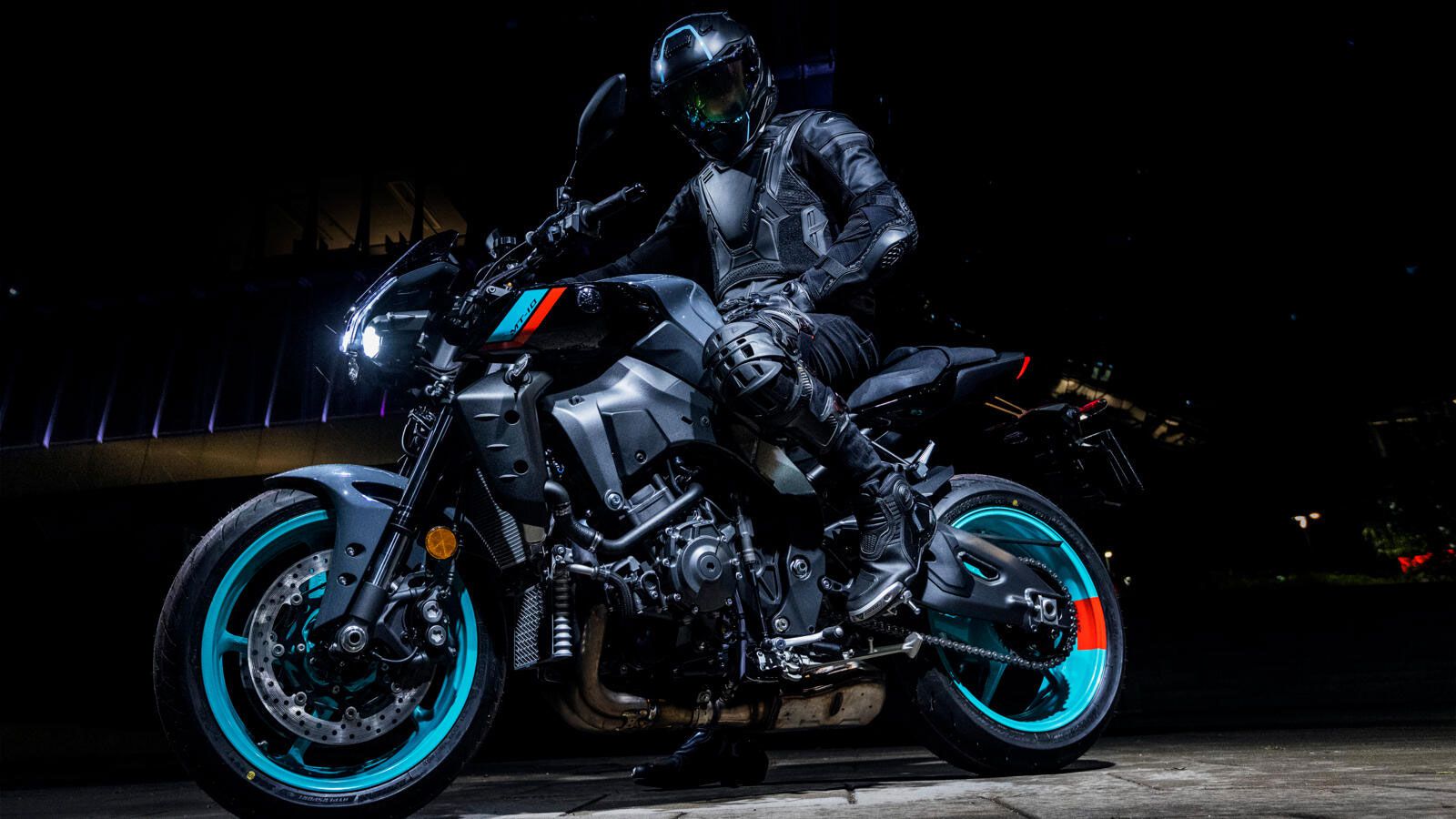 2022 Yamaha MT-10.